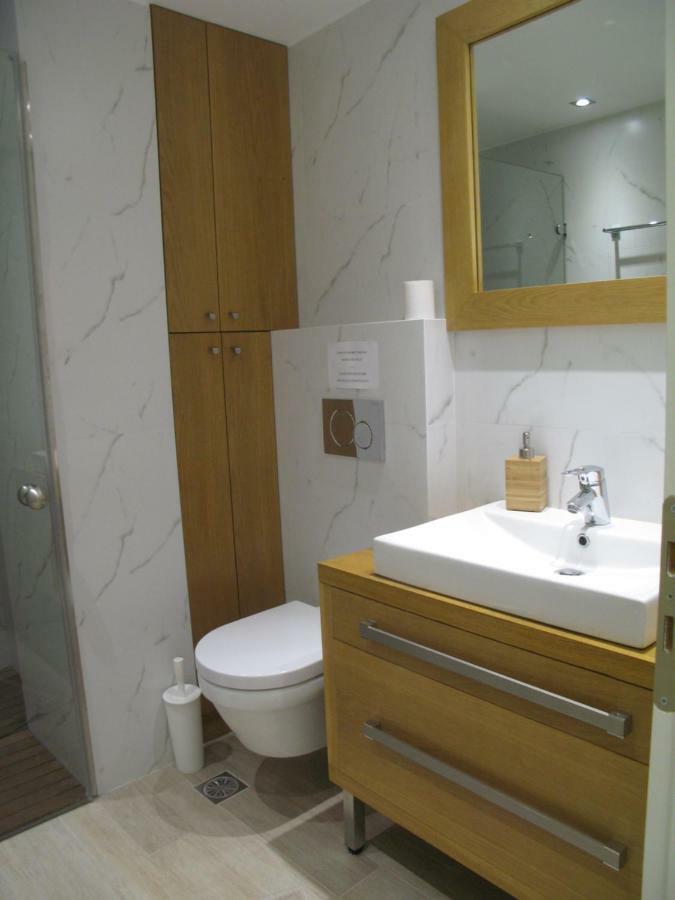 Elegant Acropolis Apartment *