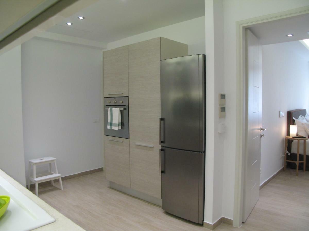 Elegant Acropolis Apartment *
